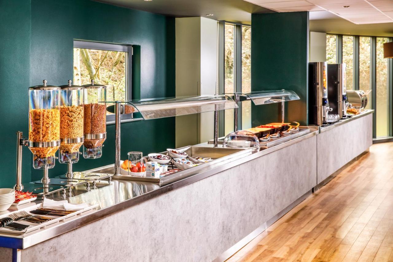 Ibis London Heathrow Terminal 5 Otel Hillingdon Dış mekan fotoğraf